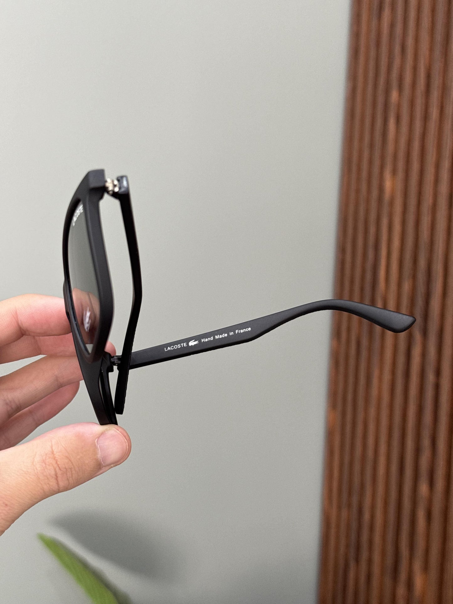 Lunette Lacoste