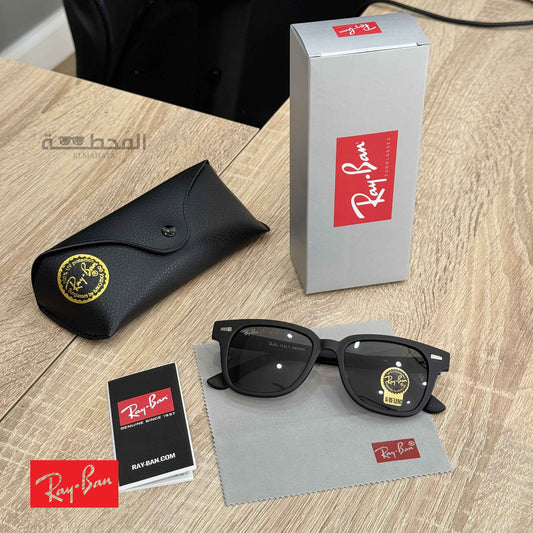 Ray-Ban avec coffret
